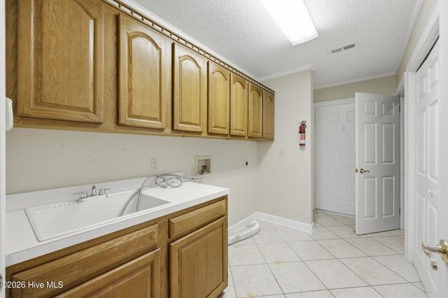 1706 Darian Drive, Elizabeth City, NC 27909