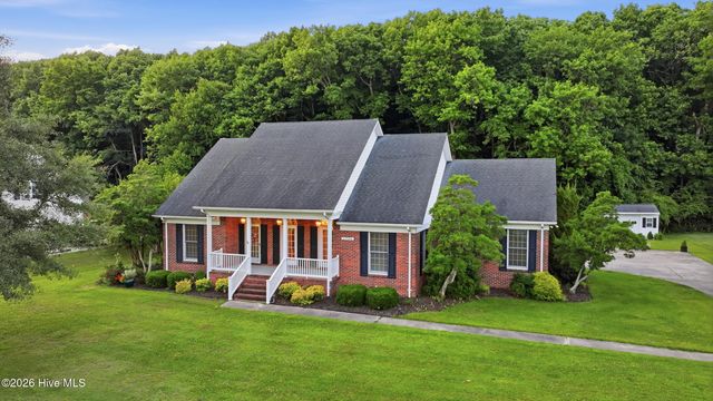 1706 Darian Drive, Elizabeth City, NC 27909