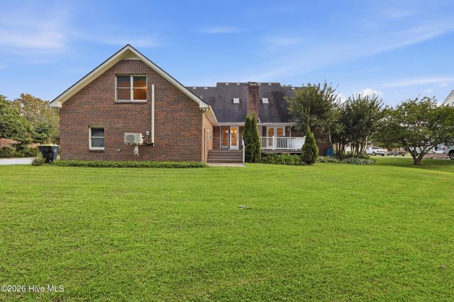 1706 Darian Drive, Elizabeth City, NC 27909