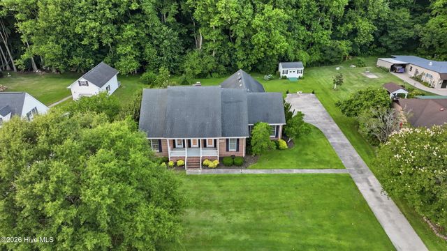 1706 Darian Drive, Elizabeth City, NC 27909