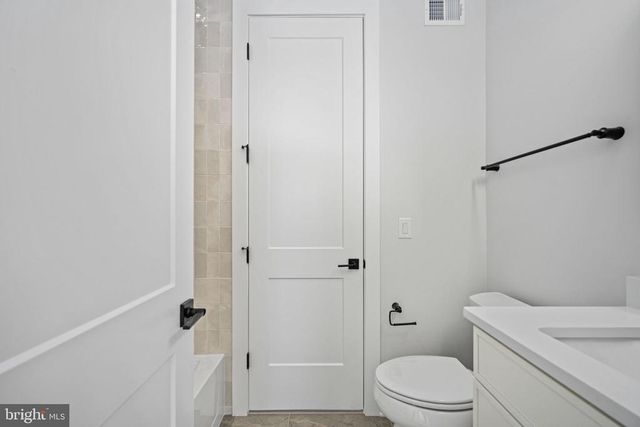 8621 ROSNI WAY, Fredericksburg, VA 22407