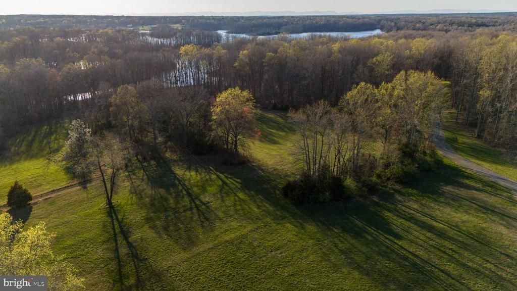 8621 ROSNI WAY, Fredericksburg, VA 22407