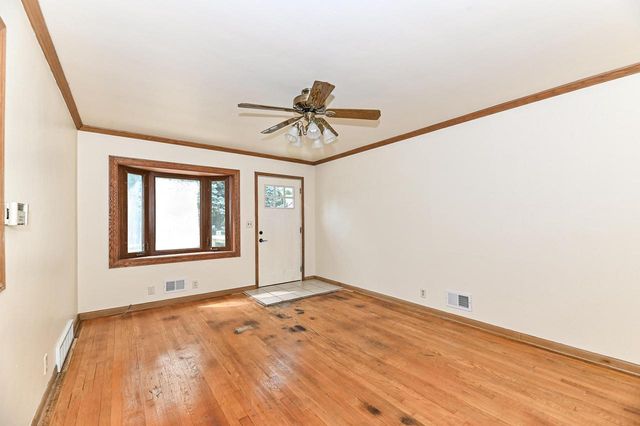 2818 S 71st STREET, Milwaukee, WI 53219