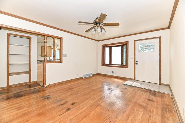 2818 S 71st STREET, Milwaukee, WI 53219