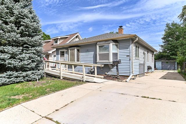 2818 S 71st STREET, Milwaukee, WI 53219