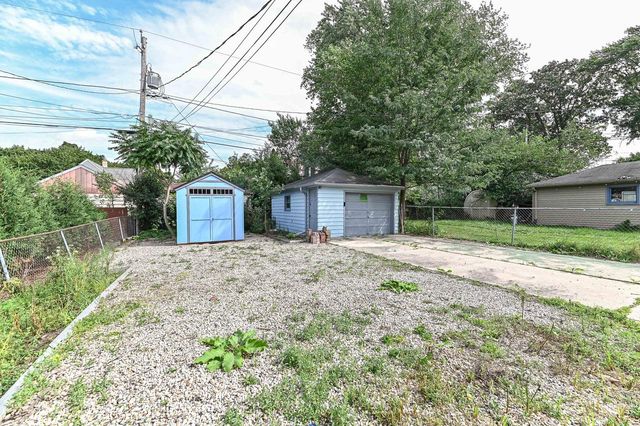 2818 S 71st STREET, Milwaukee, WI 53219