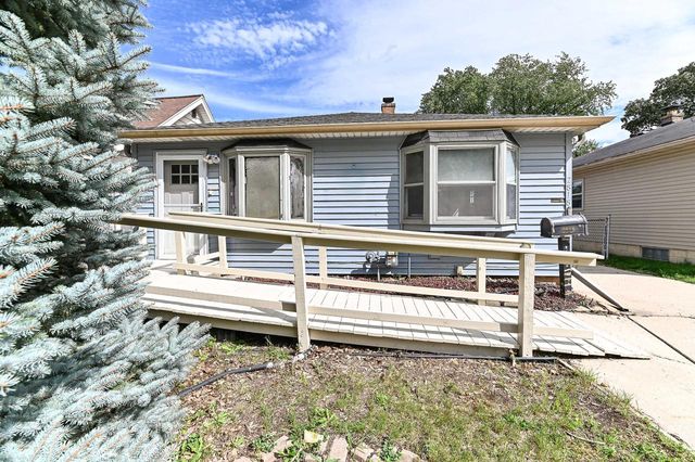 2818 S 71st STREET, Milwaukee, WI 53219