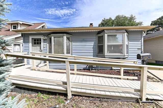 2818 S 71st STREET, Milwaukee, WI 53219