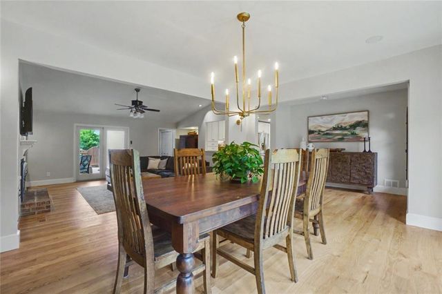 945 Hidden Hollow Drive, Marietta, GA 30068