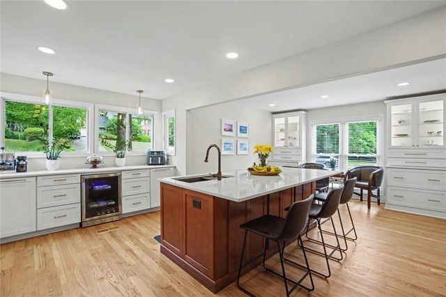 945 Hidden Hollow Drive, Marietta, GA 30068