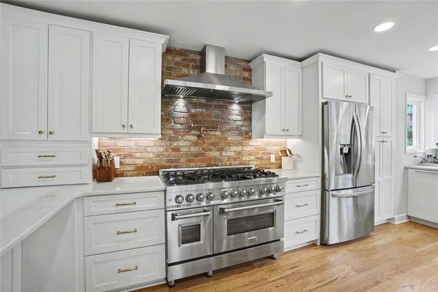 945 Hidden Hollow Drive, Marietta, GA 30068