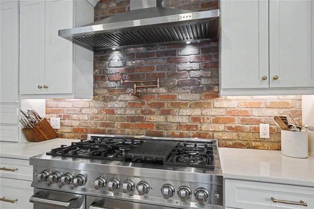 945 Hidden Hollow Drive, Marietta, GA 30068