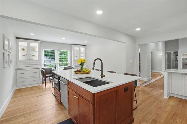 945 Hidden Hollow Drive, Marietta, GA 30068