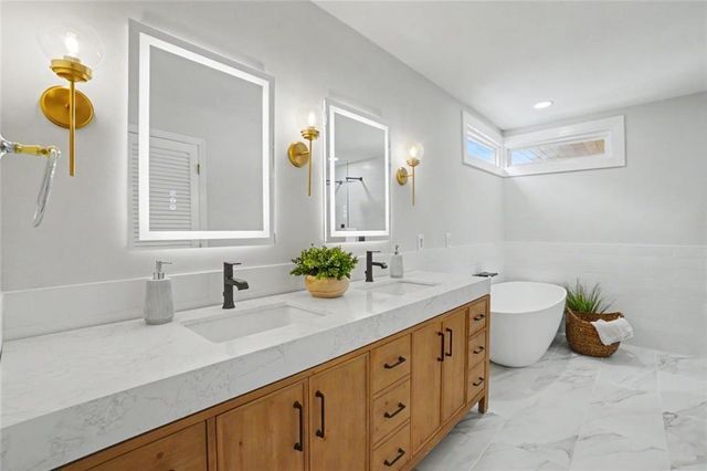 945 Hidden Hollow Drive, Marietta, GA 30068