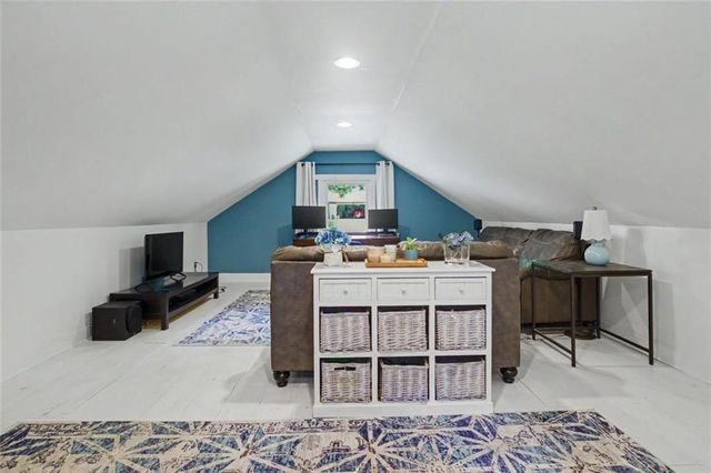945 Hidden Hollow Drive, Marietta, GA 30068