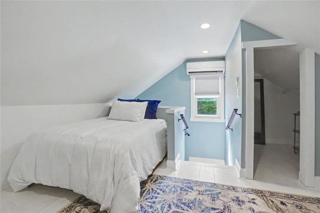 945 Hidden Hollow Drive, Marietta, GA 30068