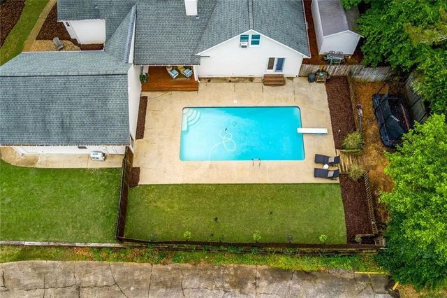 945 Hidden Hollow Drive, Marietta, GA 30068
