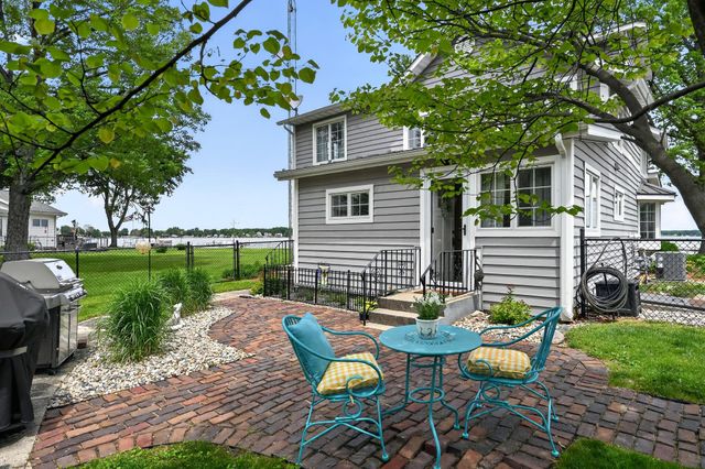 6019 S State Road 10, Knox, IN 46534