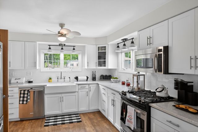 6019 S State Road 10, Knox, IN 46534