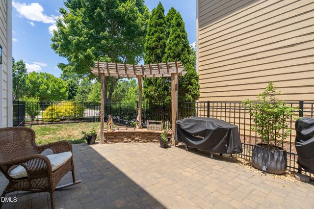 958 Tender Drive, Apex, NC 27502