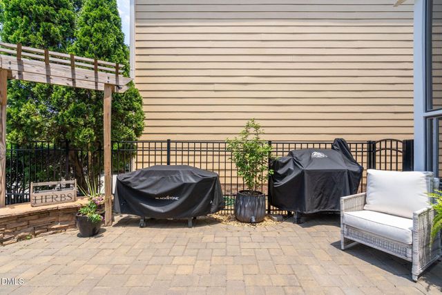 958 Tender Drive, Apex, NC 27502