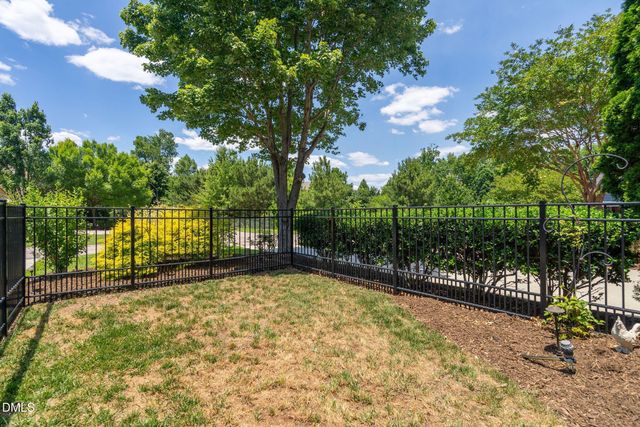 958 Tender Drive, Apex, NC 27502