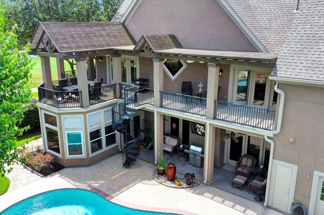 3806 Canyon Bluff Court, Houston, TX 77059