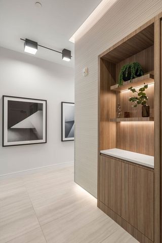 595 Albany Street 401, Boston, MA 02118