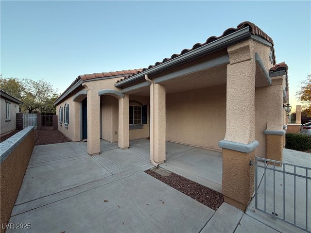 10616 Calico Pines Avenue, Las Vegas, NV 89135