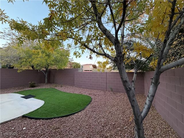 10616 Calico Pines Avenue, Las Vegas, NV 89135