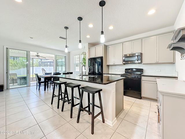 173 FLACH Drive, St. Johns, FL 32259