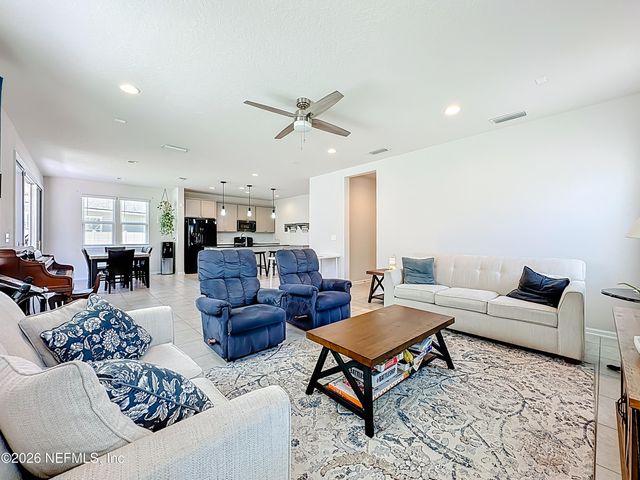 173 FLACH Drive, St. Johns, FL 32259