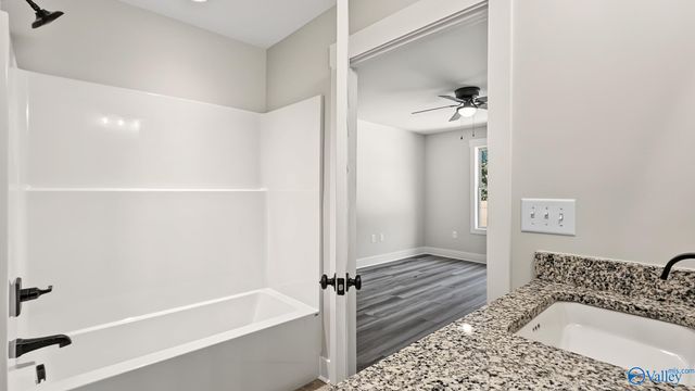 25185 Guthrie Road, Elkmont, AL 35620