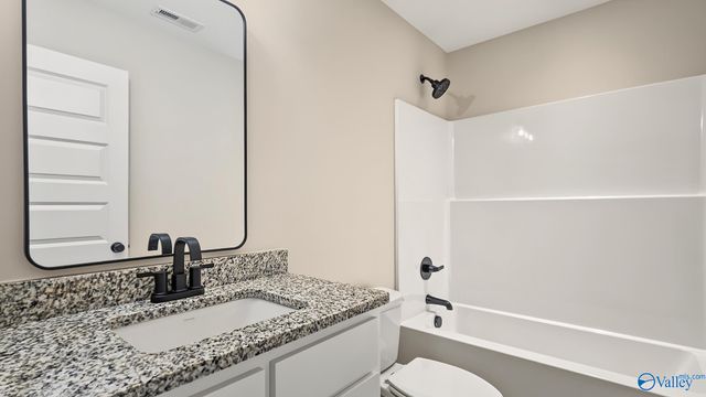 25185 Guthrie Road, Elkmont, AL 35620