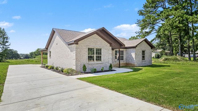 25185 Guthrie Road, Elkmont, AL 35620