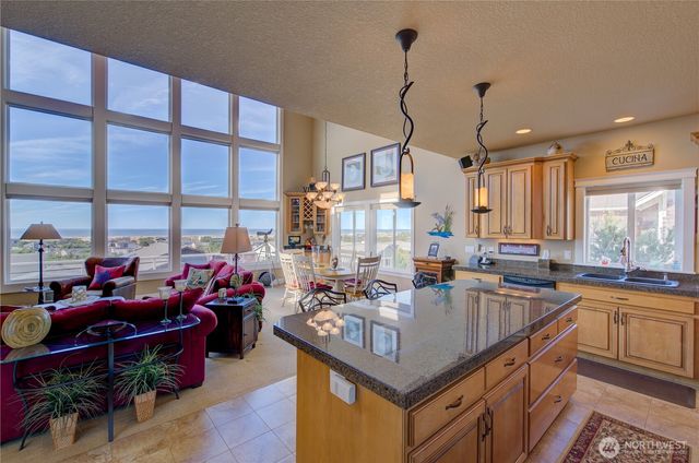 34404 J Place, Ocean Park, WA 98640