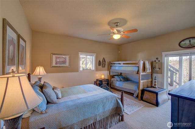 34404 J Place, Ocean Park, WA 98640