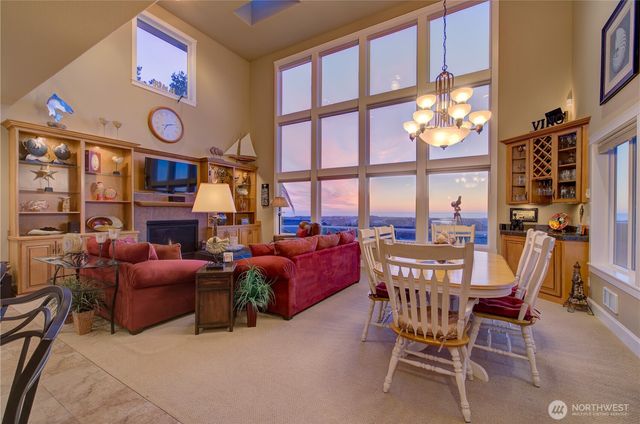 34404 J Place, Ocean Park, WA 98640