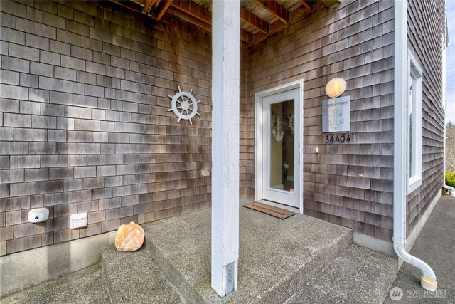 34404 J Place, Ocean Park, WA 98640