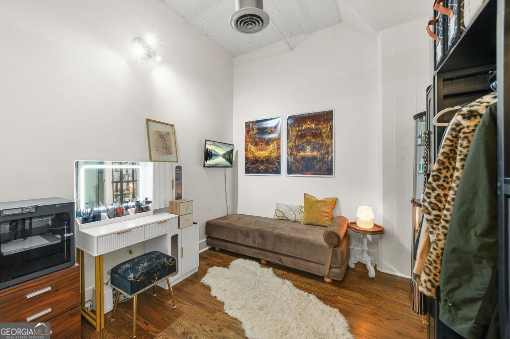 172 Haynes Street SW 108, Atlanta, GA 30313 — photo 2