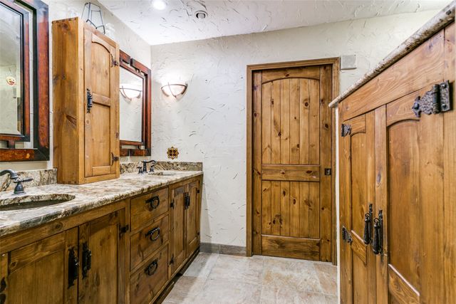 319 Ashley Drive, Coppell, TX 75019