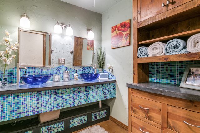 319 Ashley Drive, Coppell, TX 75019