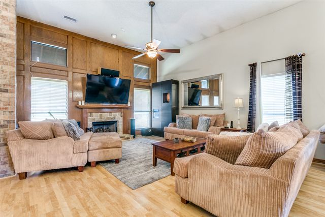 319 Ashley Drive, Coppell, TX 75019