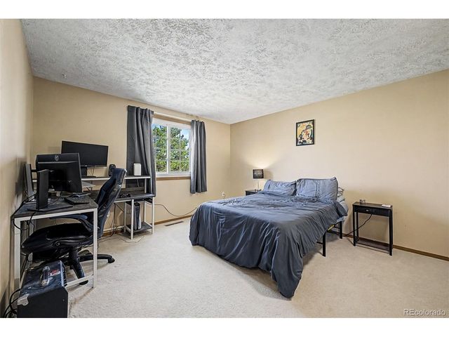 5884 W 93rd Ave, Westminster, CO 80031