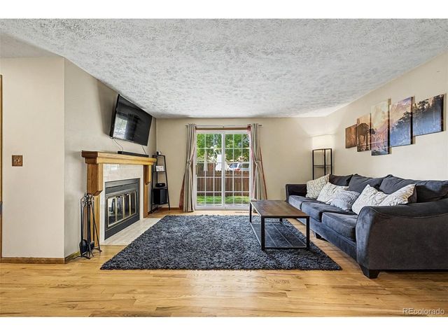 5884 W 93rd Ave, Westminster, CO 80031