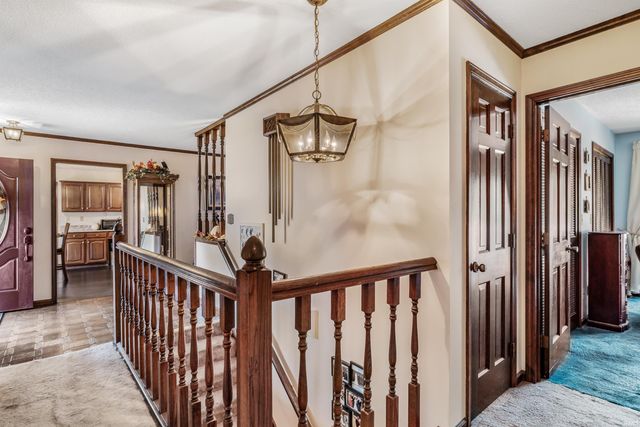 15307 Woodcliffe Trl, Fort Wayne, IN 46845