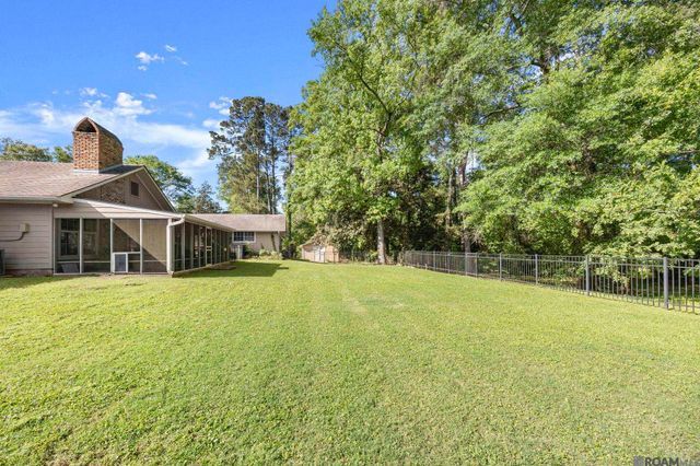 15503 Chaumont Ave, Greenwell Springs, LA 70739