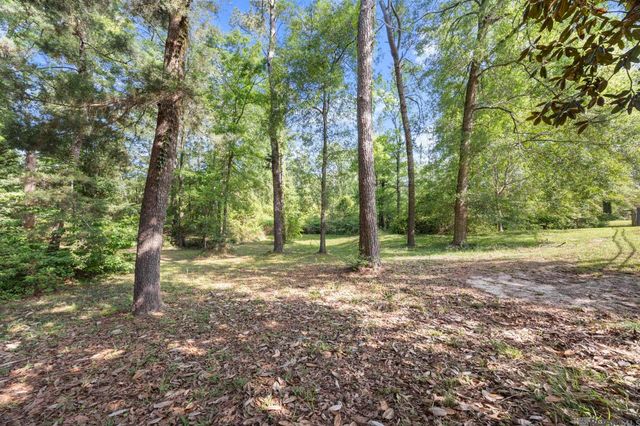 15503 Chaumont Ave, Greenwell Springs, LA 70739