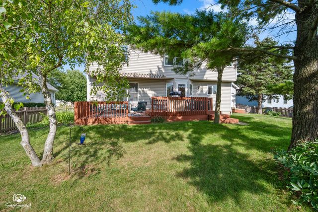 1803 Chestnut Hill Road, Plainfield, IL 60586