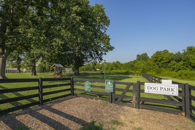 605 Quiet Cir, Nolensville, TN 37135